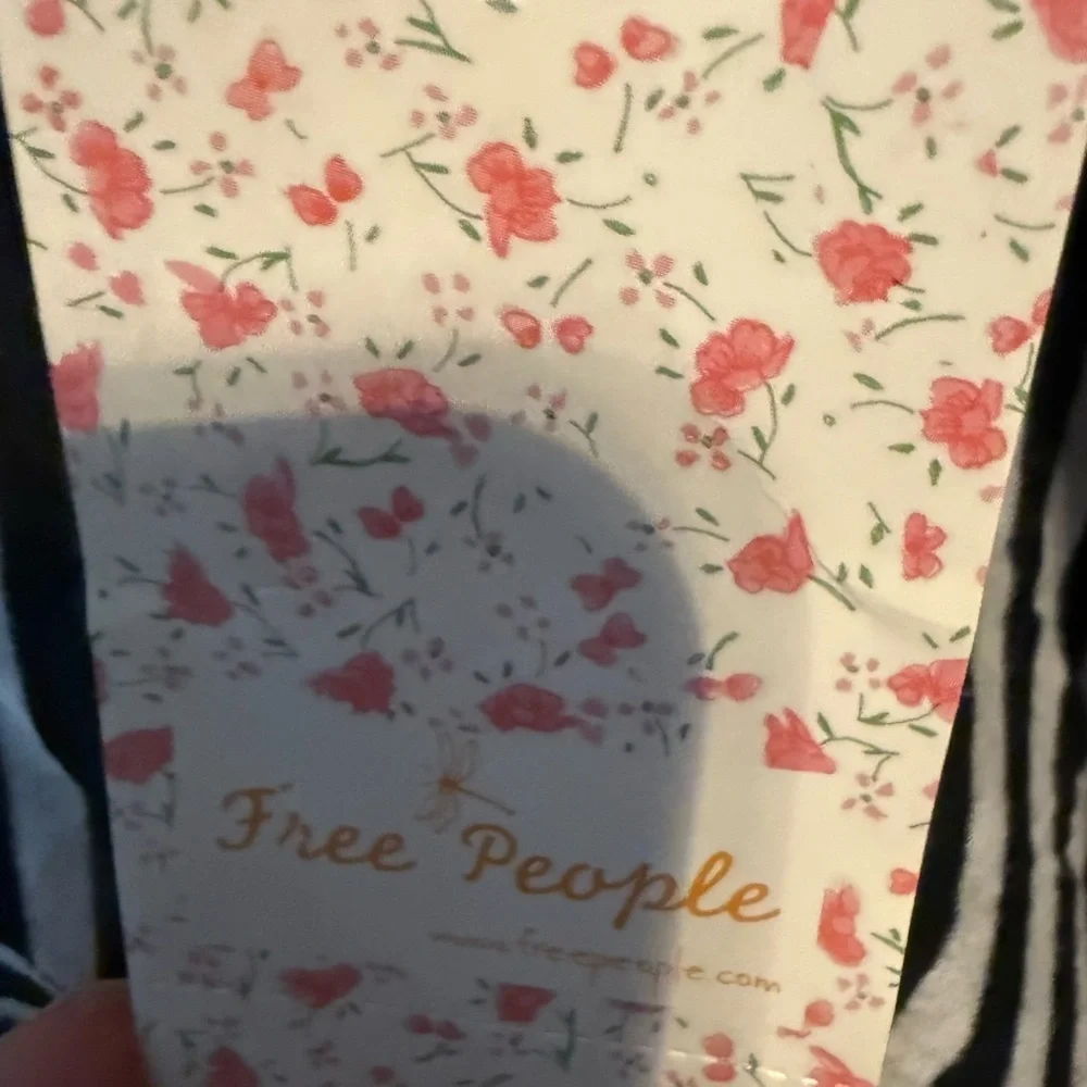 We The Free by Free People Black & White Striped Asymmetrical Hem Tee NWT | P/S - Picture 2 of 4